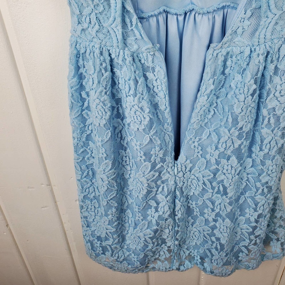 Altar'd State Lovely Powder Blue Jr XS Racer Keyhole Back Lace Lined MIni Dress - Picture 9 of 11
